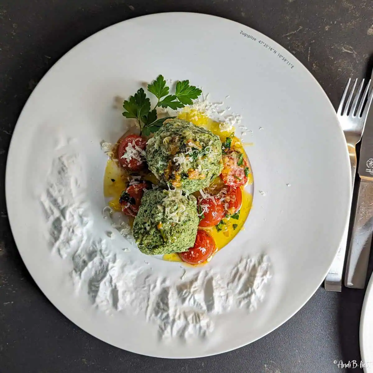 Südtiroler-Spinatknödel-andreas-bochem-andibliebt